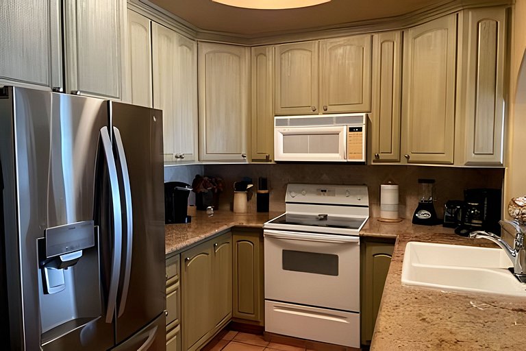 Despierta frente al Mar en este Condo Doble