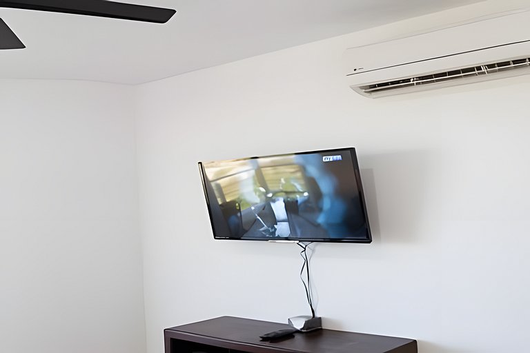 Amplio Condo con Vista al Oceano