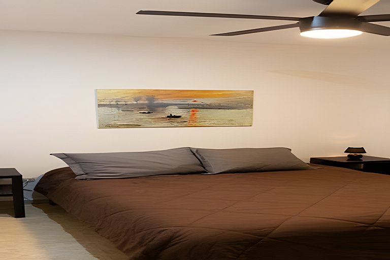 Amplio Condo con Vista al Oceano