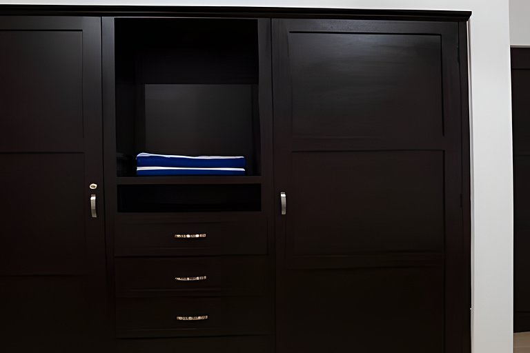 Amplio Condo con Vista al Oceano