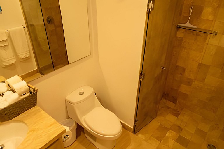 Dúplex en segunda planta con terraza privada