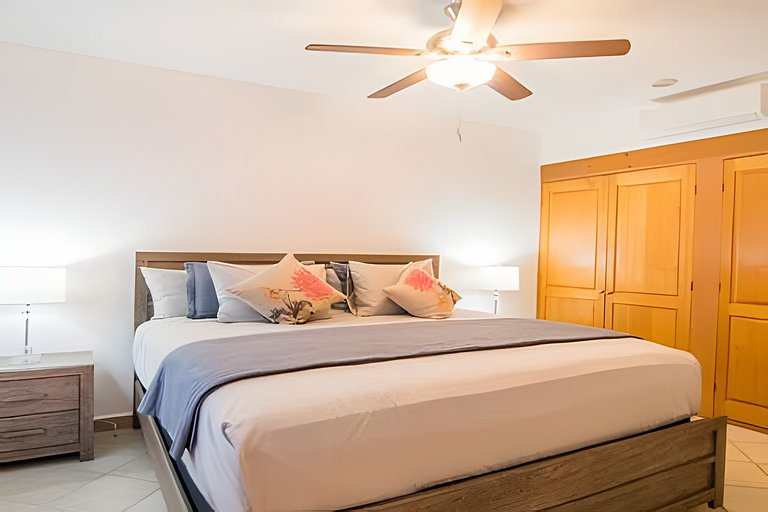 Dúplex con vistas panorámicas y azotea privada