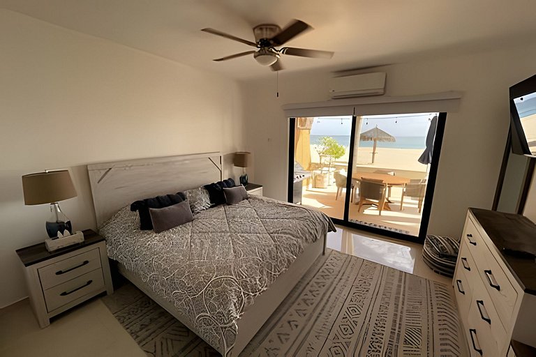 Condominio con Acceso Directo a la Playa