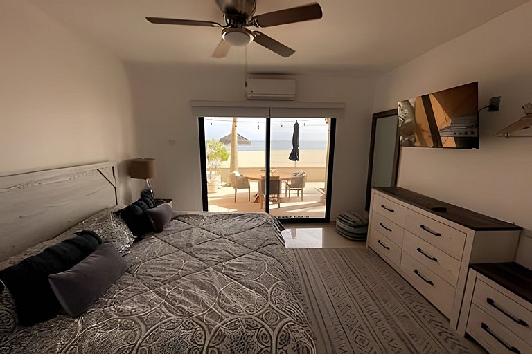 Condominio con Acceso Directo a la Playa