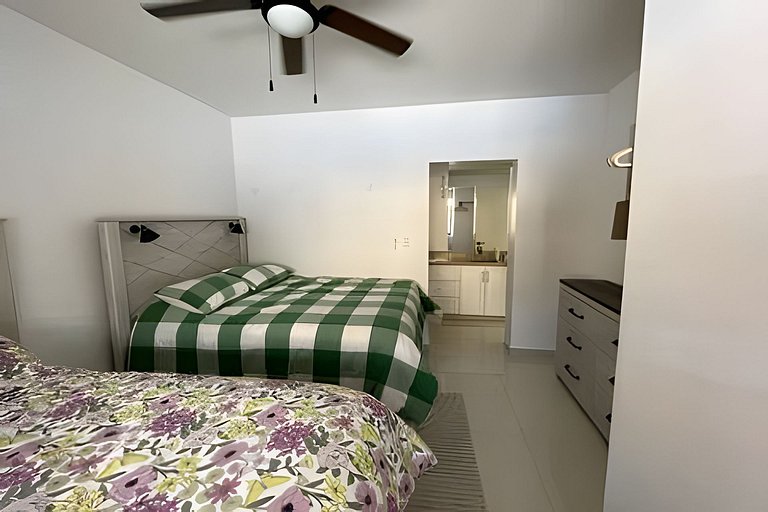 Condominio con Acceso Directo a la Playa