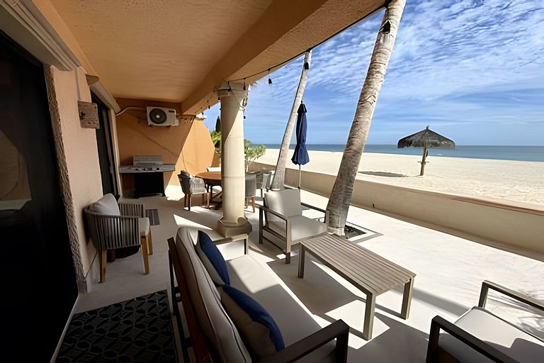 Condominio con Acceso Directo a la Playa