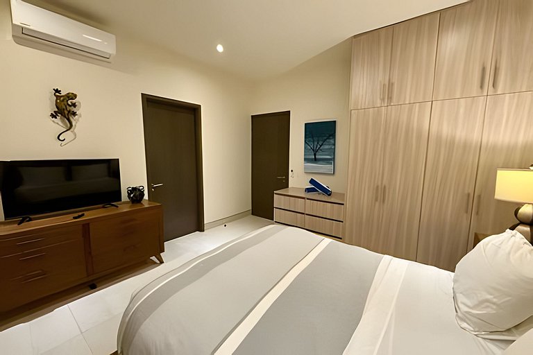 Condominio Luminoso y Espacioso con Vista al Arco