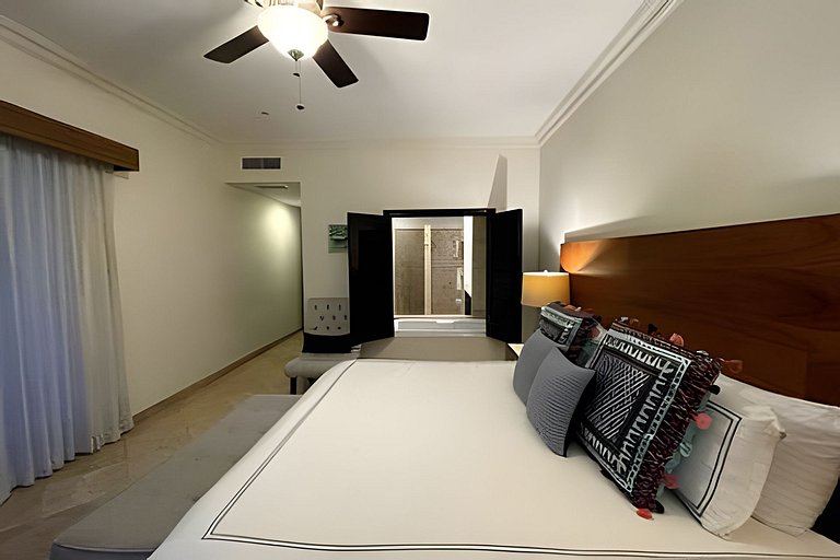 Condominio A Pasos de la Playa y Marina