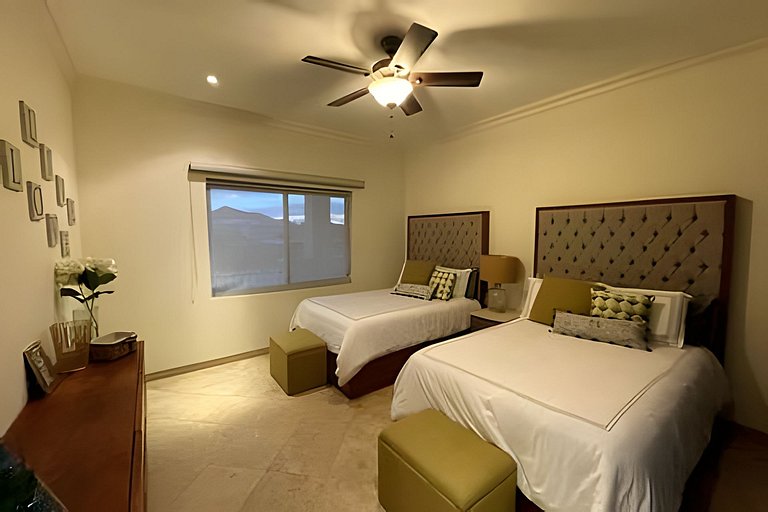 Condominio A Pasos de la Playa y Marina