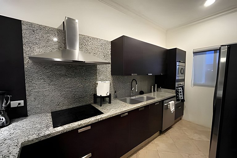 Condominio A Pasos de la Playa y Marina