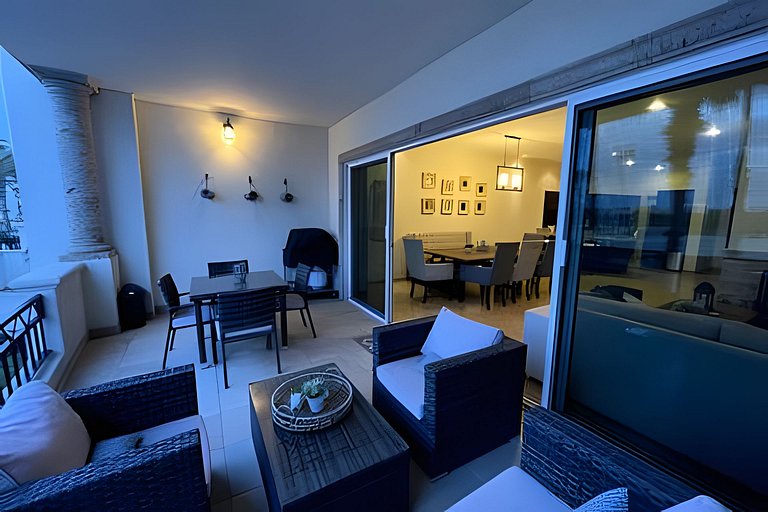 Condominio A Pasos de la Playa y Marina