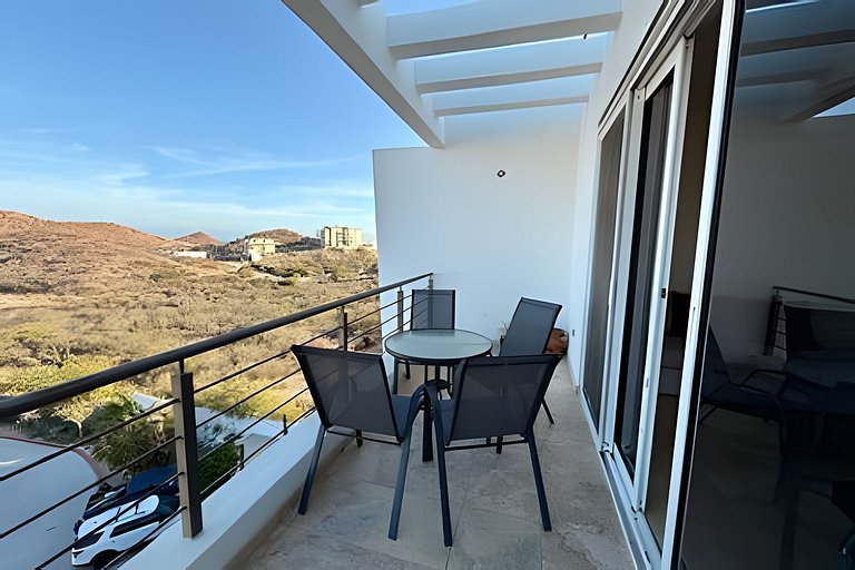 Condo Familiar con Vista al Mar