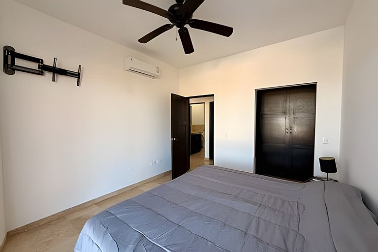 Condo Familiar con Vista al Mar