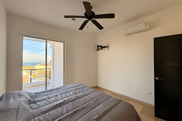 Condo Familiar con Vista al Mar