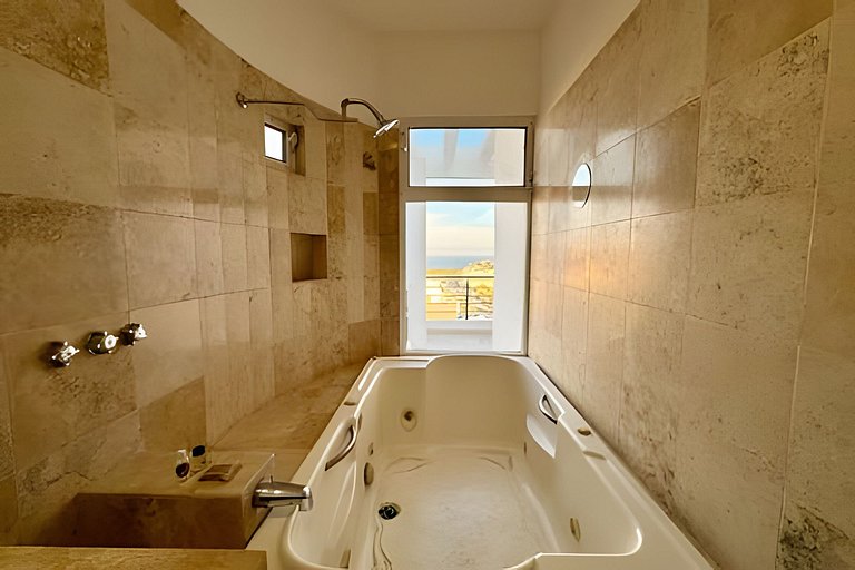 Condo Familiar con Vista al Mar